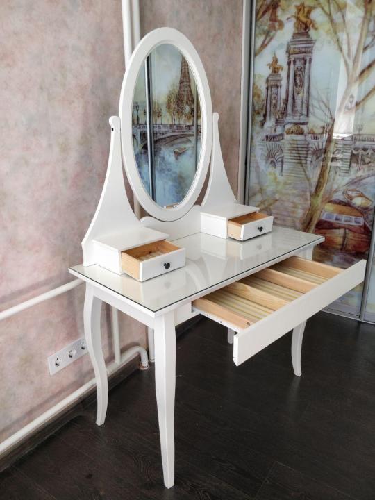 Туалетный столик с зеркалом ИКЕА Хемнэс
