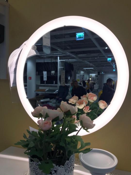 Зеркало с подсветкой ИКЕА Сторйорм