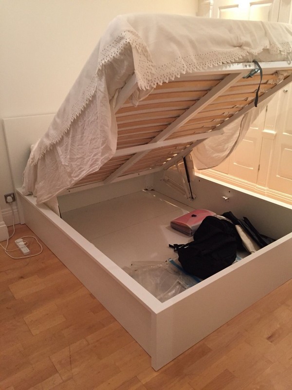 Двуспальная кровать ИКЕА с подъемным механизмом, Мальм