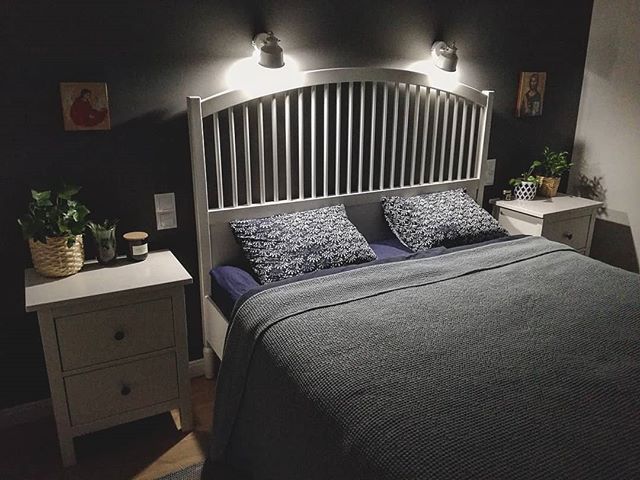 Двуспальная деревянная кровать ИКЕА Тисседаль